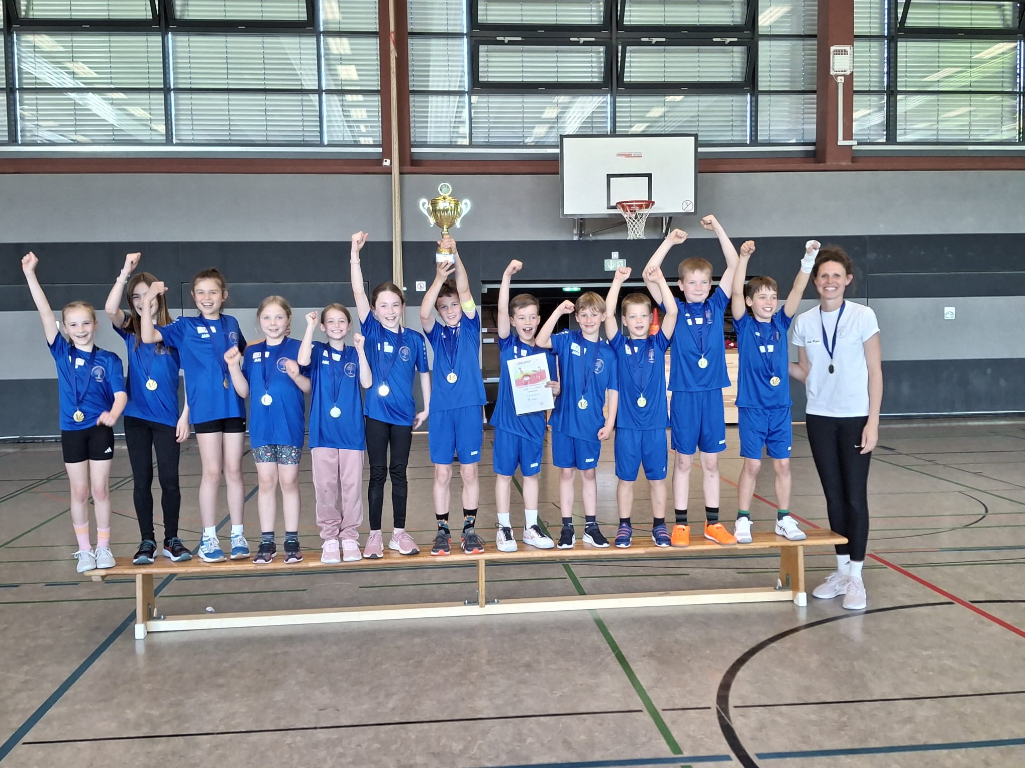 Die GGS Nümbrecht gewinnt die Vorrunde bei den Leichtathletik NRW-YoungStars